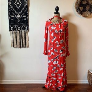 NWT ASOS Maxi Tea Dress w/ Neck Tie in Red Floral